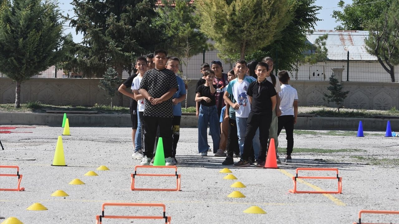 Çocukların Spor Yetenekleri Oyunlarla Ortaya Çıkıyor