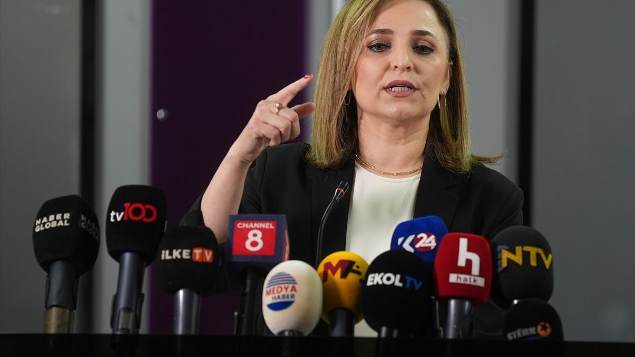 DEM Partisi, Barış İçin Çalışmalarını Sürdürüyor