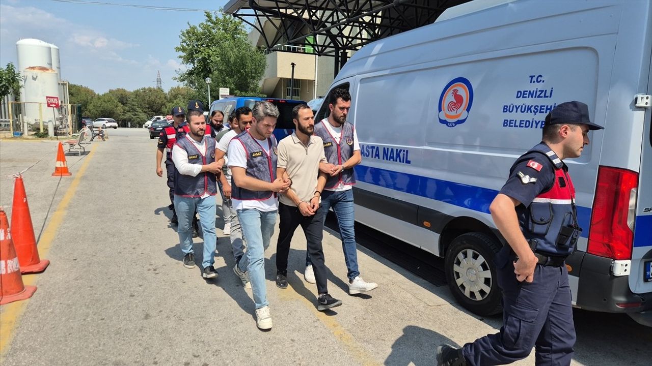 Denizli'de Fabrika Hırsızlığı: 5 Şüpheli Gözaltında
