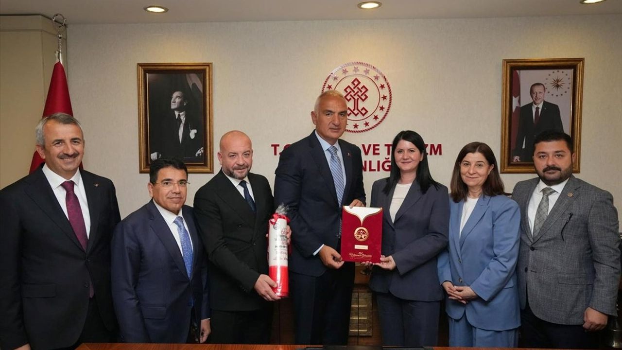 Devlet Protokolü Kırkpınar'a Davet Edildi