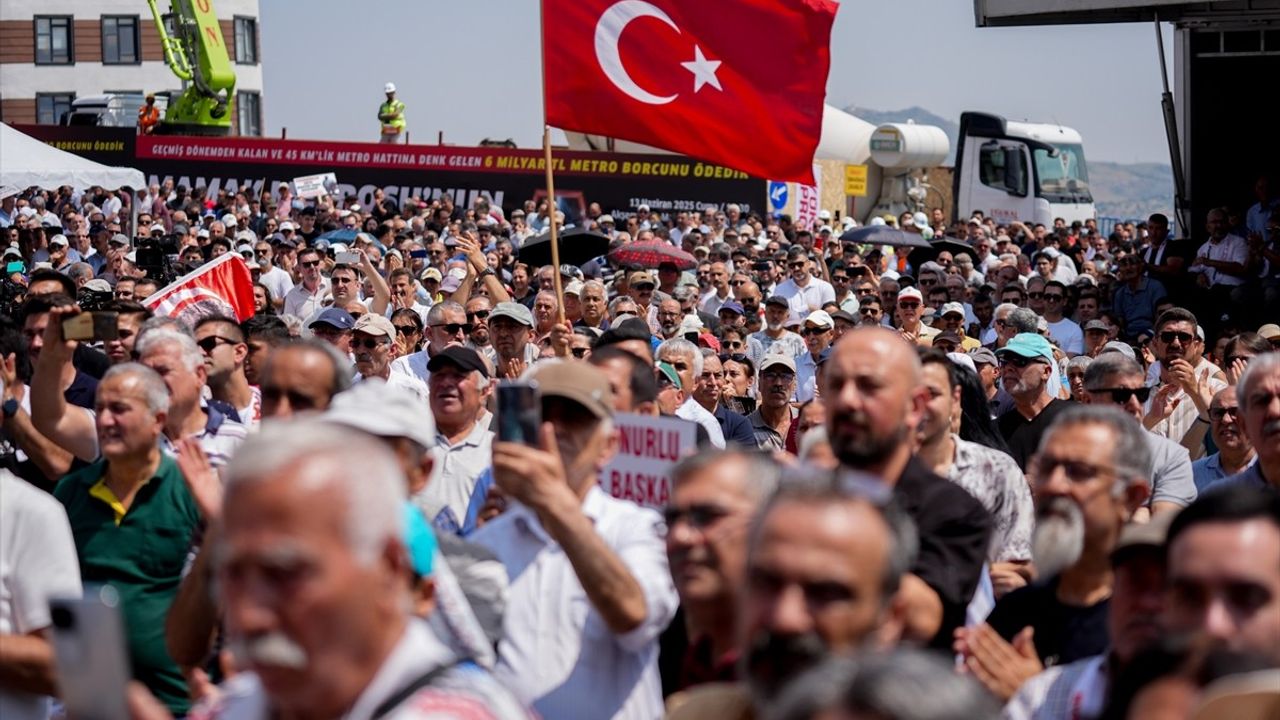 Dikimevi–Natoyolu Raylı Sistem Hattı Temeli Atıldı