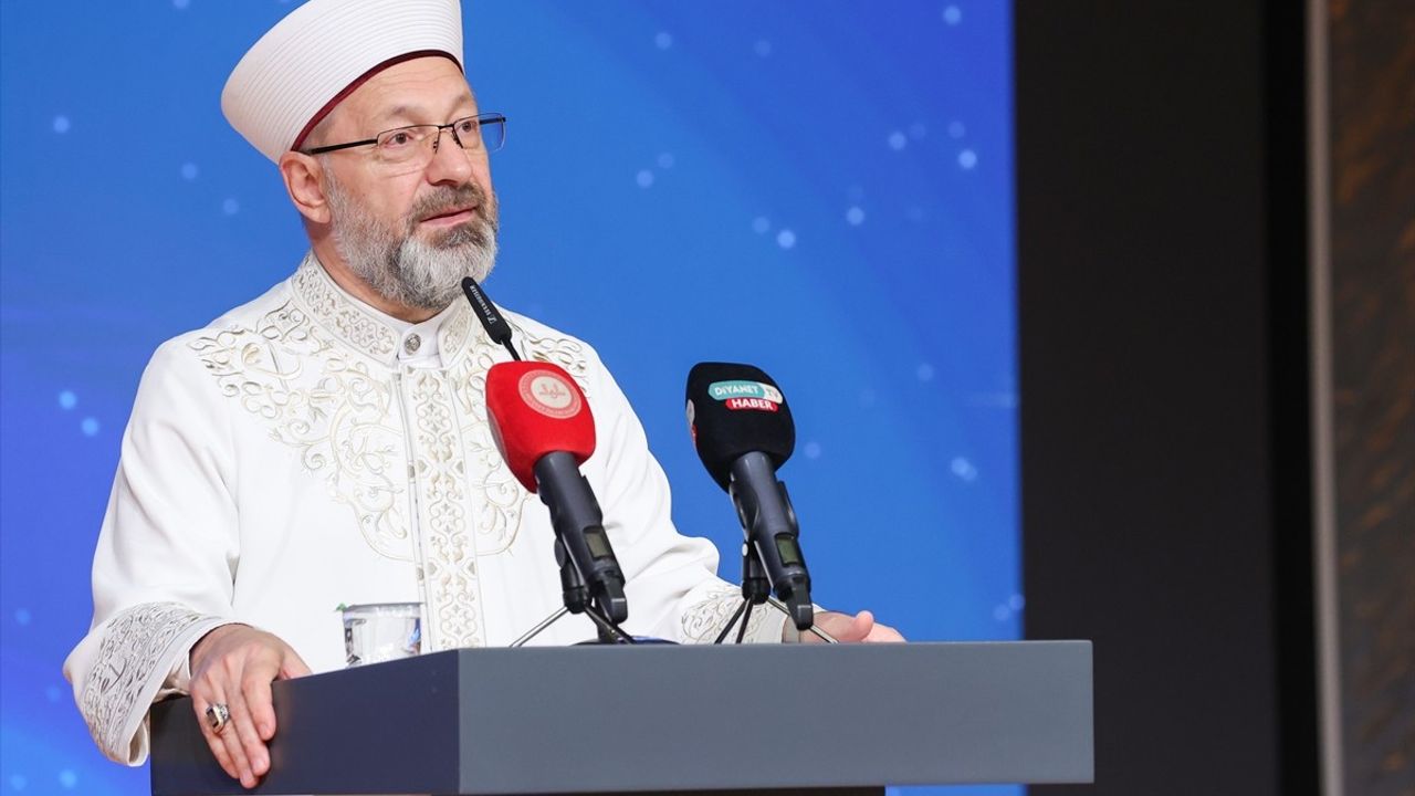 Diyanet İşleri Başkanı Erbaş'ın Bayram mesajı ve başarıları