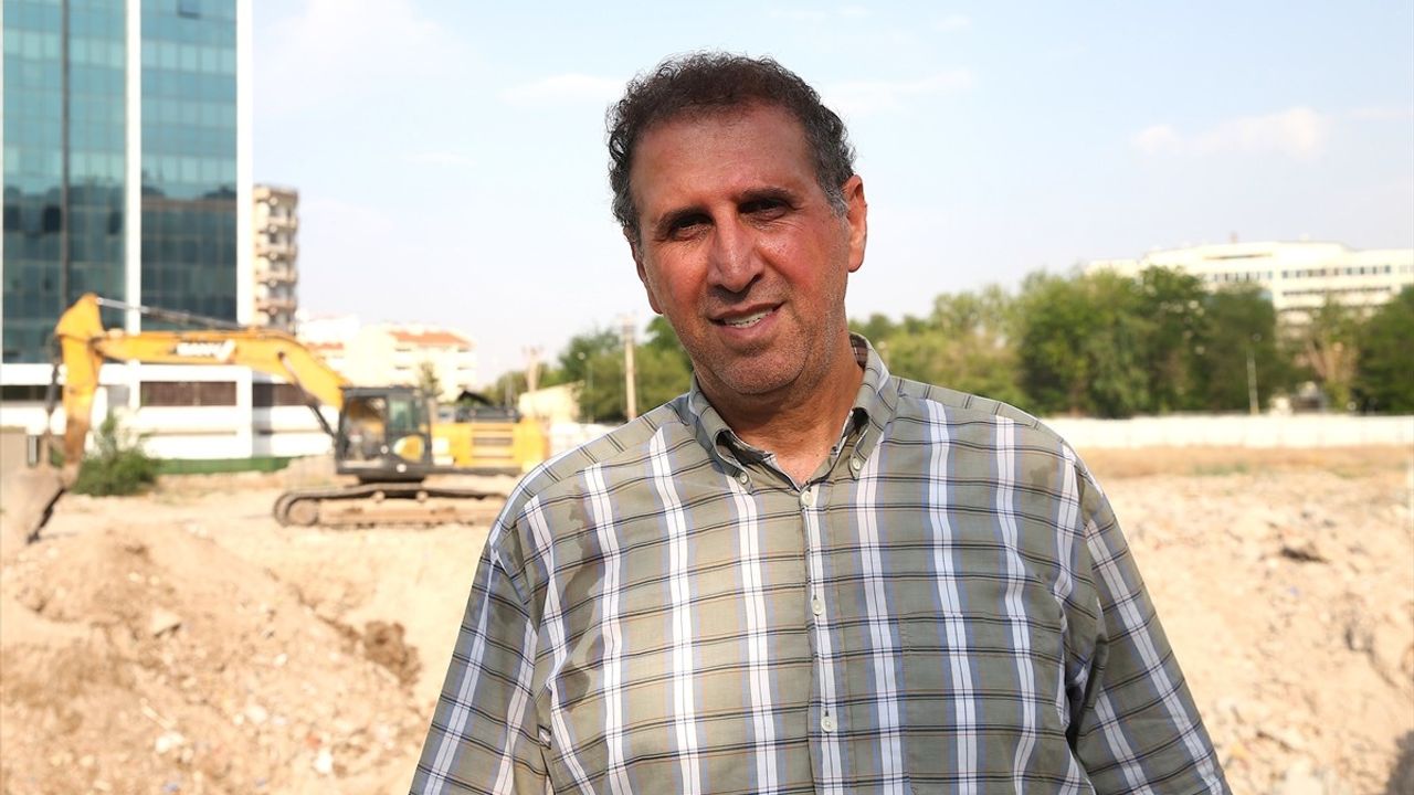 Diyarbakır'da Galeria Sitesinin Yeniden İnşası Başladı