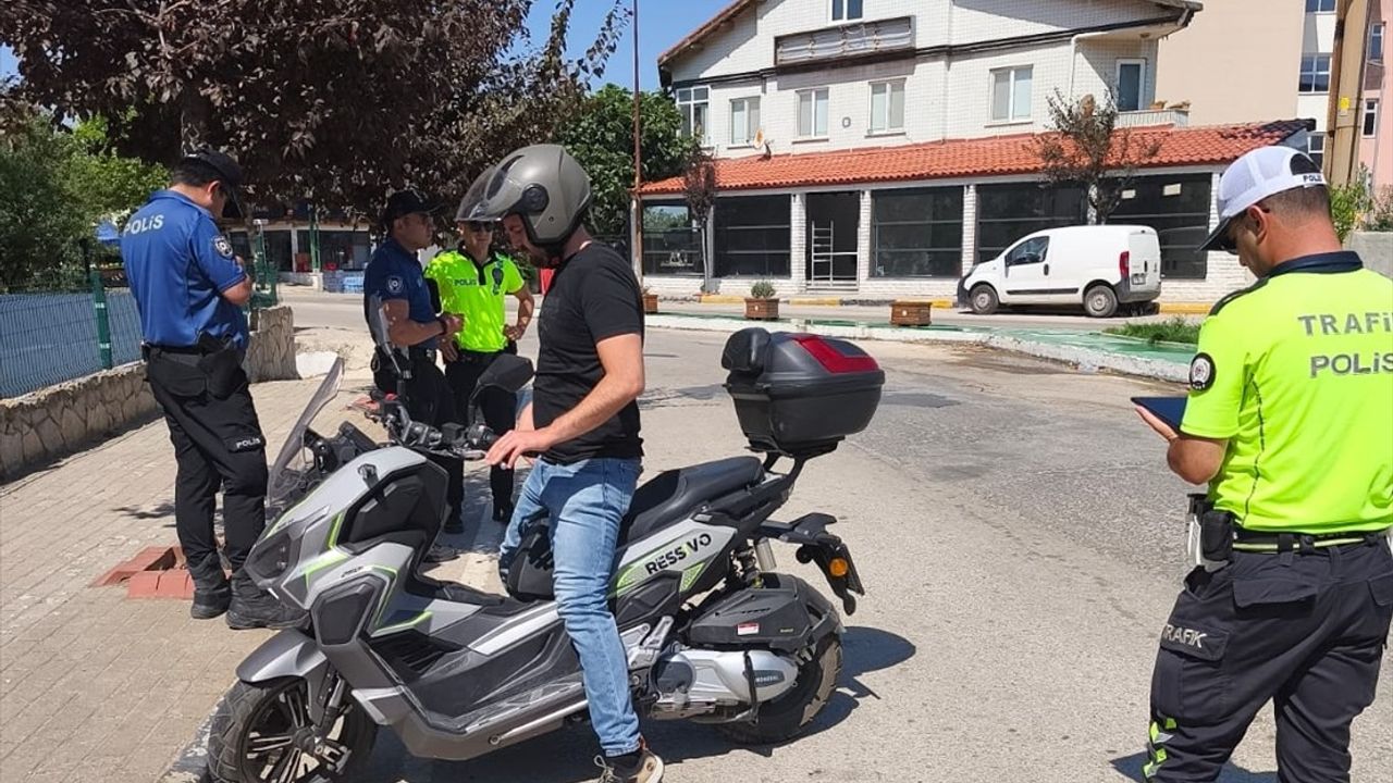 Edirne'de Motosiklet Denetimleri: 134 Bin Lira Ceza