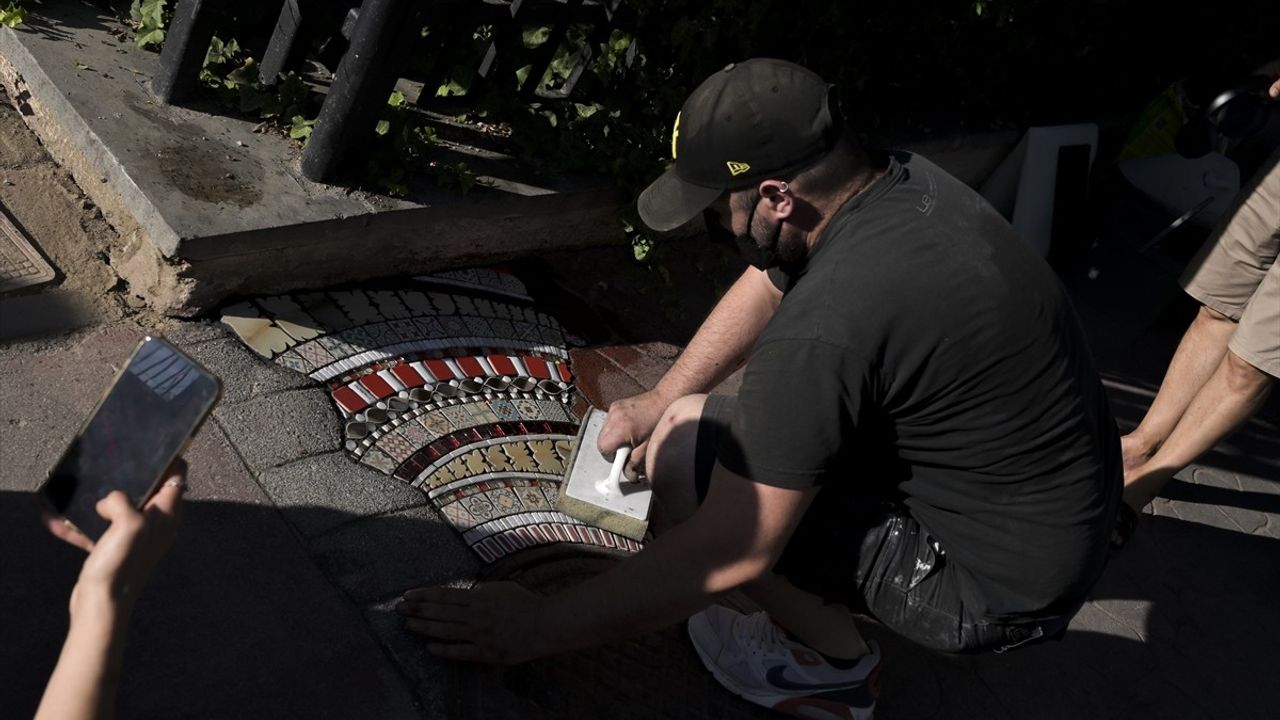 Ememem'in Ankara'daki Mozaik Sanatı