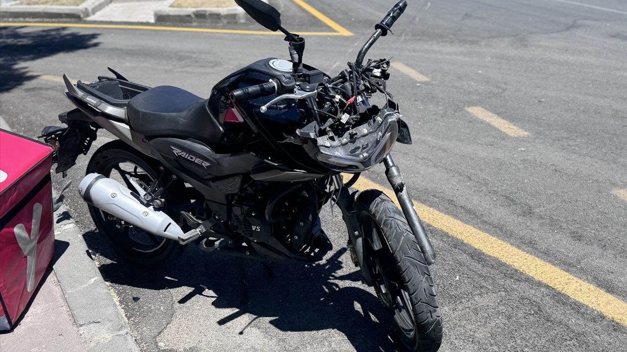 Erzurum'da Motosiklet Kazası: Sürücü Ağır Yaralı