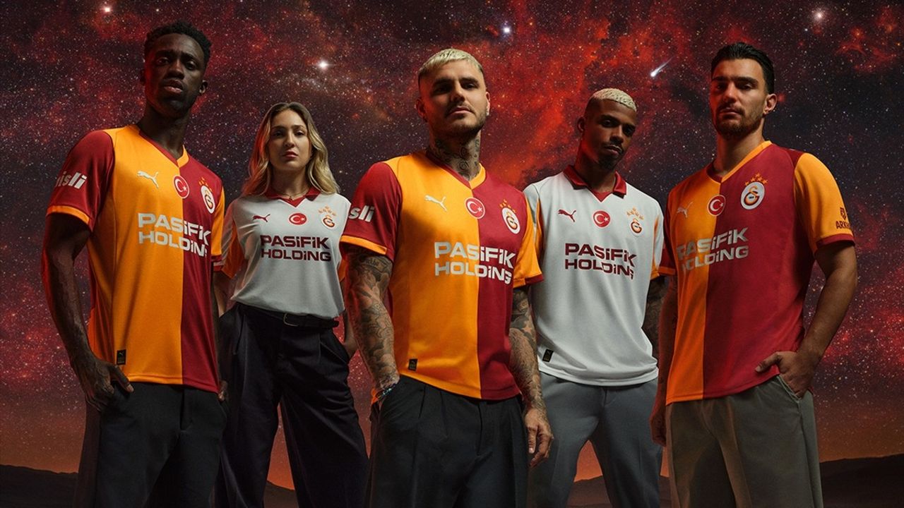 Galatasaray'ın 2025-2026 Formaları Tanıtıldı