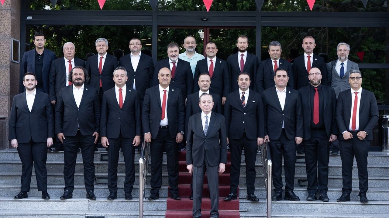 Gençlerbirliği Kulübü Yeni Yönetimi Görev Dağılımını Yaptı