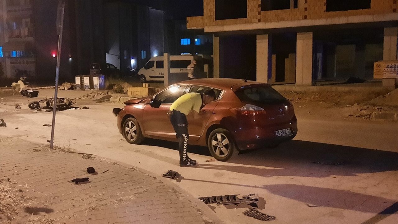 Gölcük'te Motosiklet Kazası: 1 Ölü, 1 Yaralı