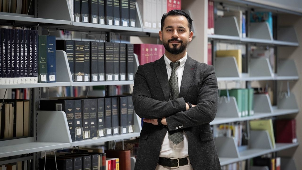 Hızlı Mesajlaşma Uygulamalarında Yasal Sorunlar: Reklamlar ve Telif Hakkı İhlalleri