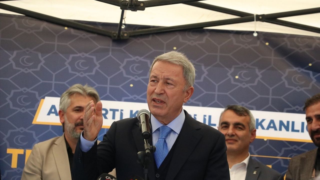 Hulusi Akar'dan Milli Birlik Vurgusu