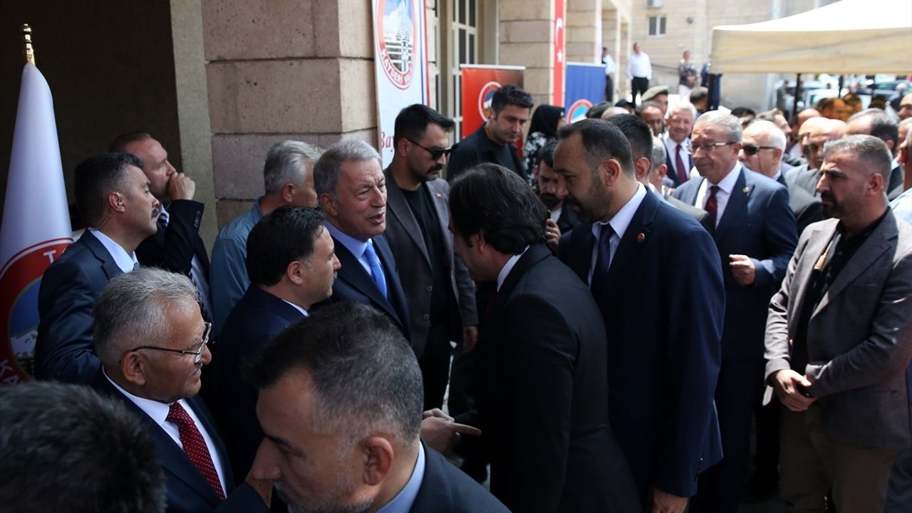 Hulusi Akar Kayseri'de Terörsüz Türkiye Vurgusu Yaptı