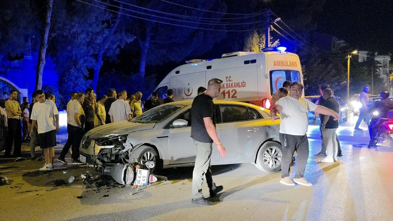 İnegöl'de Motosiklet Kazası: Sürücü Ağır Yaralandı
