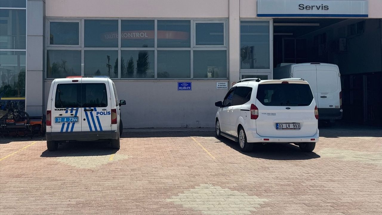 Isparta'da Trajik Kaza: Lise Öğrencisi Hayatını Kaybetti