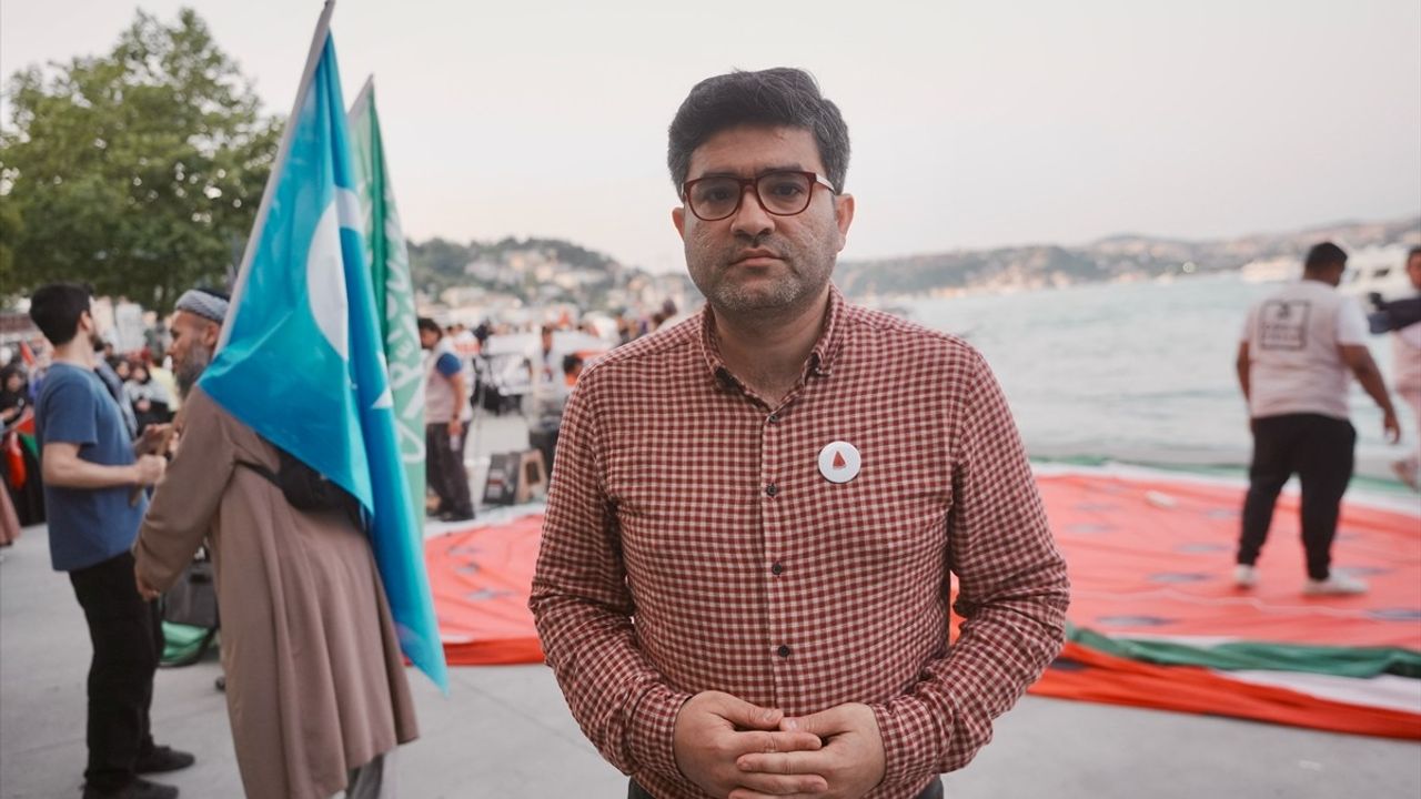 İstanbul'da Gazze İçin Nöbete Davet Eylemi Tamamlandı