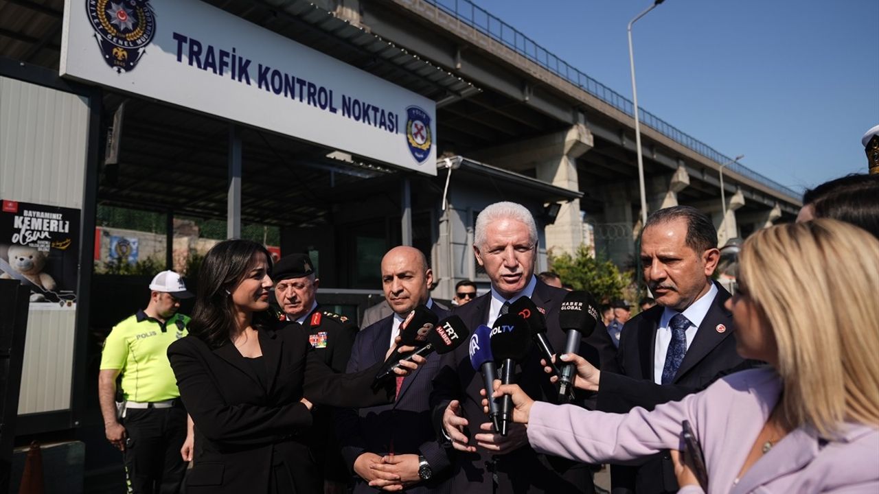 İstanbul Valisi Gül, Otogardaki Denetimlerde Trafik Güvenliğini Vurguladı