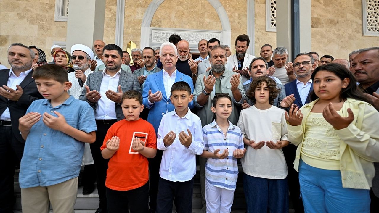 İstanbul Valisi Gül, Şile'de Bayram Coşkusunu Paylaştı