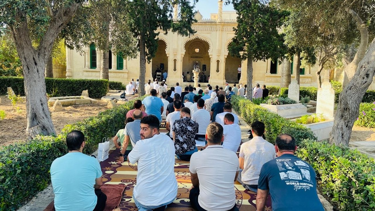İtalya ve Malta'da Kurban Bayramı Coşkusu