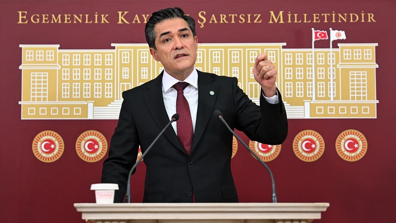 İYİ Parti'den Yasin Öztürk'e Kınama Cezası Değerlendirmesi