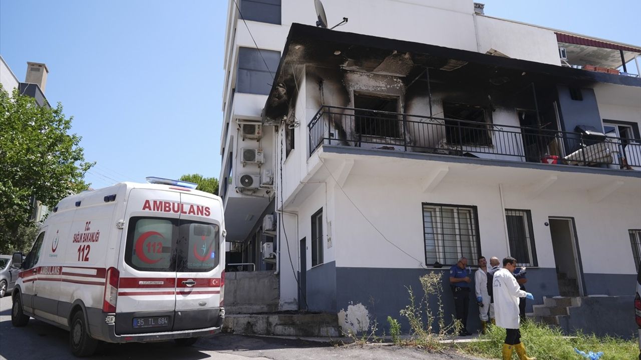 İzmir'de KOAH Hastası Kadın Evinde Yangında Hayatını Kaybetti