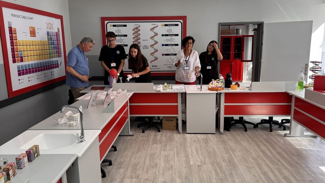 İzmir'de Şehit Furkan Yavaş Adına Laboratuvar Açıldı