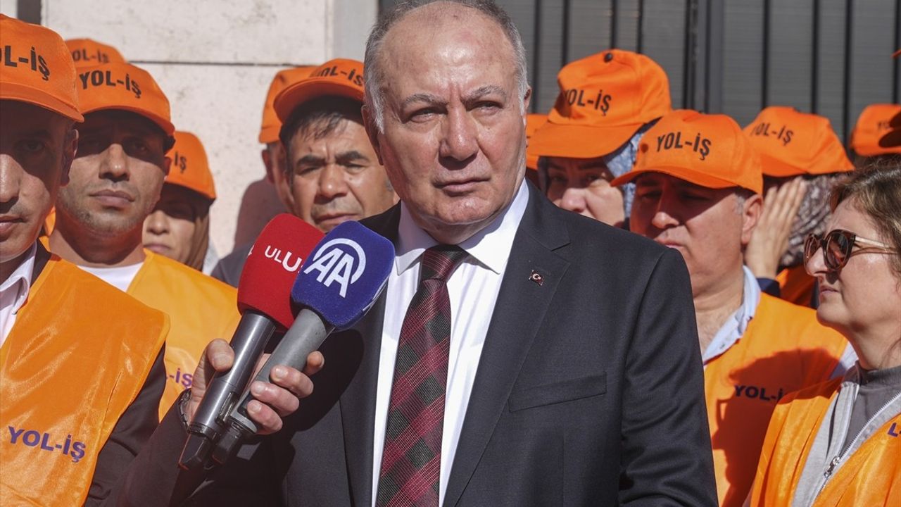 Kamu İşçileri için Hükümetten Yeni Teklif Bekleniyor