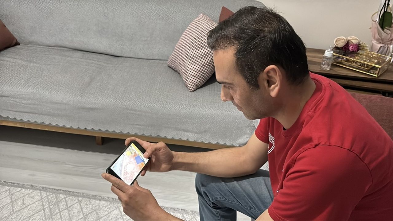Kediyi Heimlich Manevrası ile Kurtaran Güvenlik Görevlisi