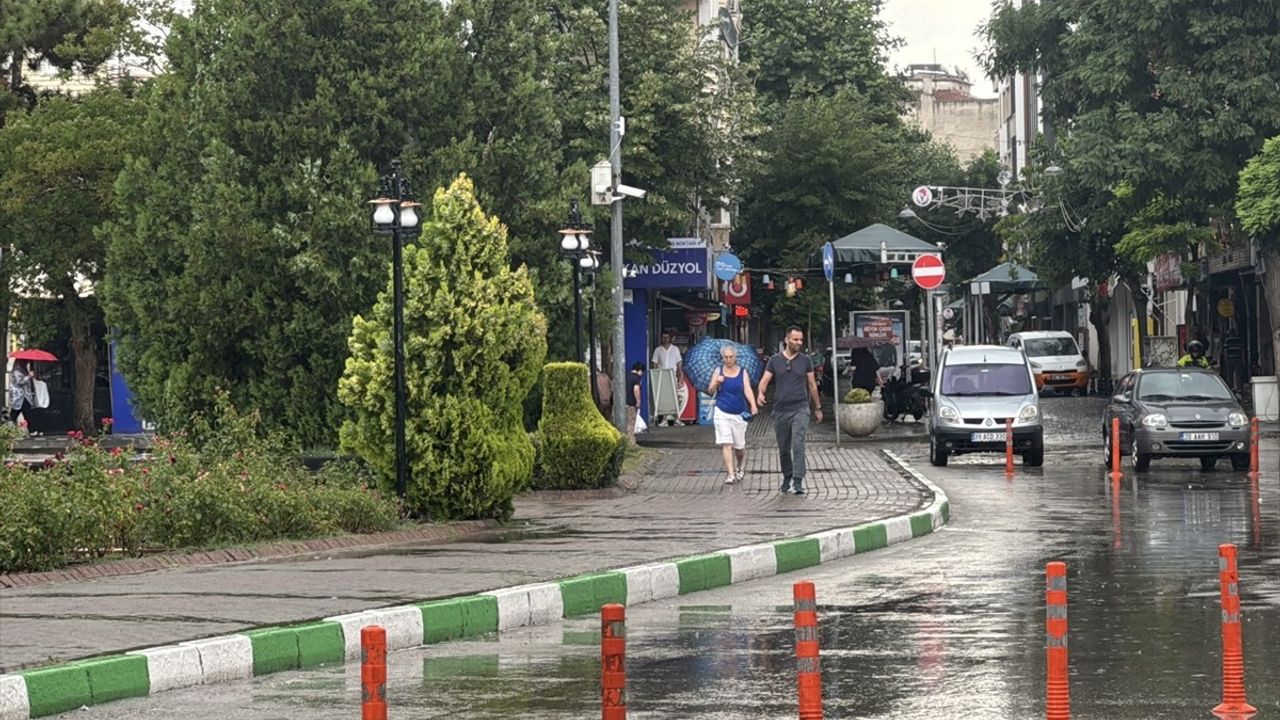 Kırklareli'nde Etkili Sağanak Yağmur