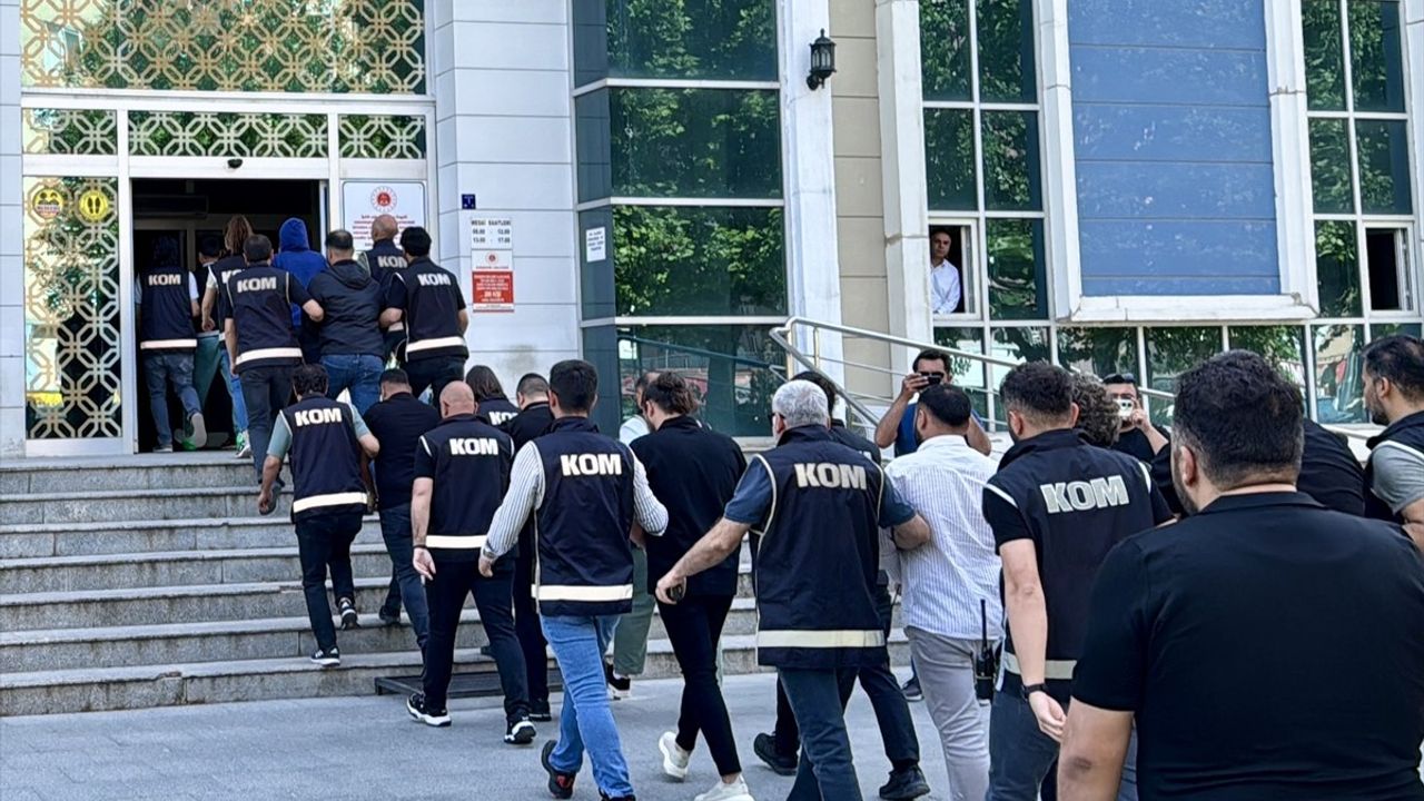 Kırşehir'de Tefecilik ve Dolandırıcılık Operasyonu: 9 Gözaltı