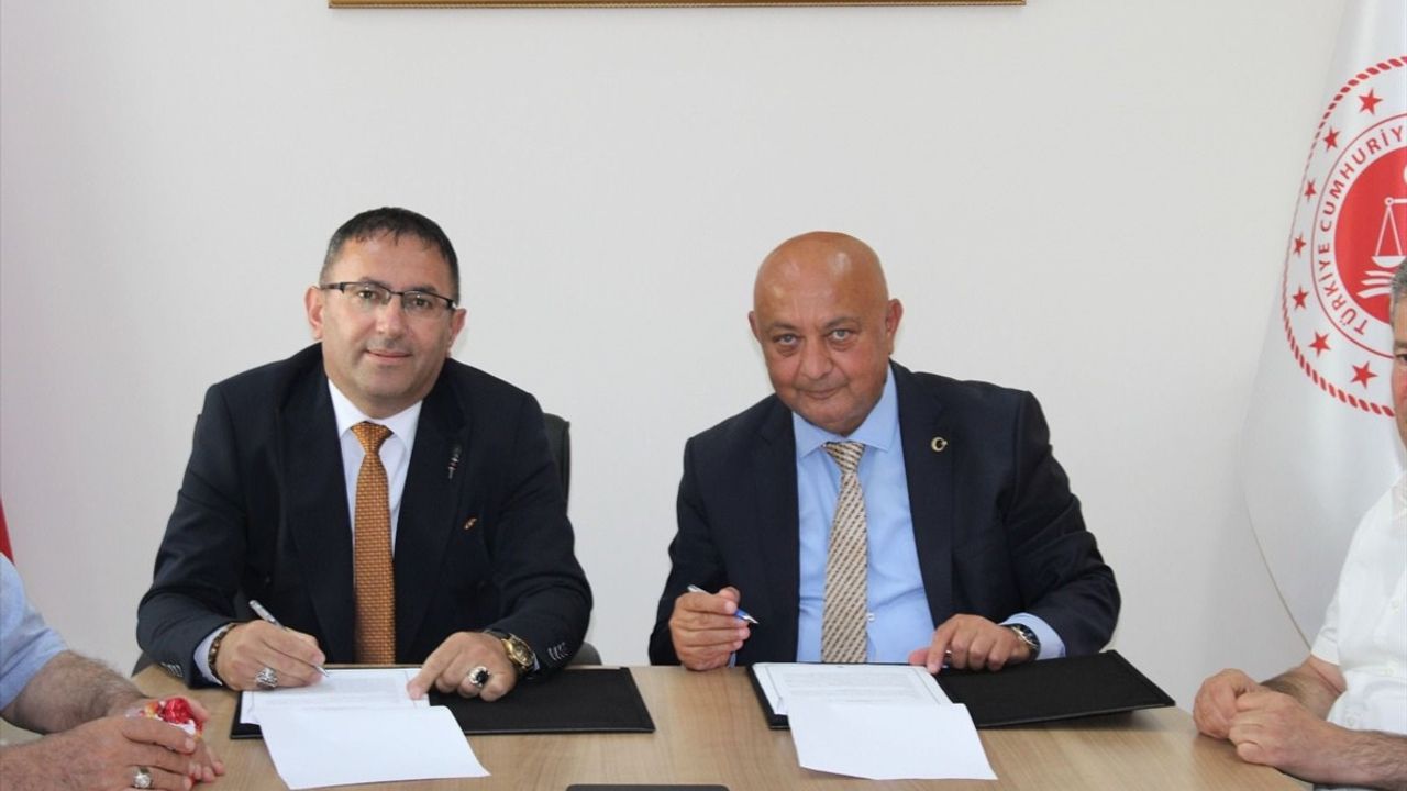 Küçükçekmece'de Engellilere Destek Protokolü İmzalandı