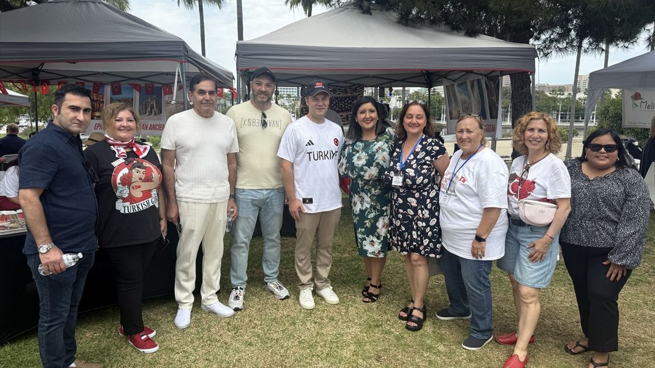 Long Beach'te 4. Türk Festivali Coşkuyla Gerçekleştirildi