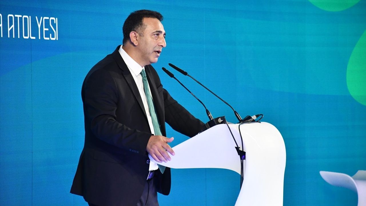 Makedon Enerji Forumu Üsküp'te Devam Ediyor