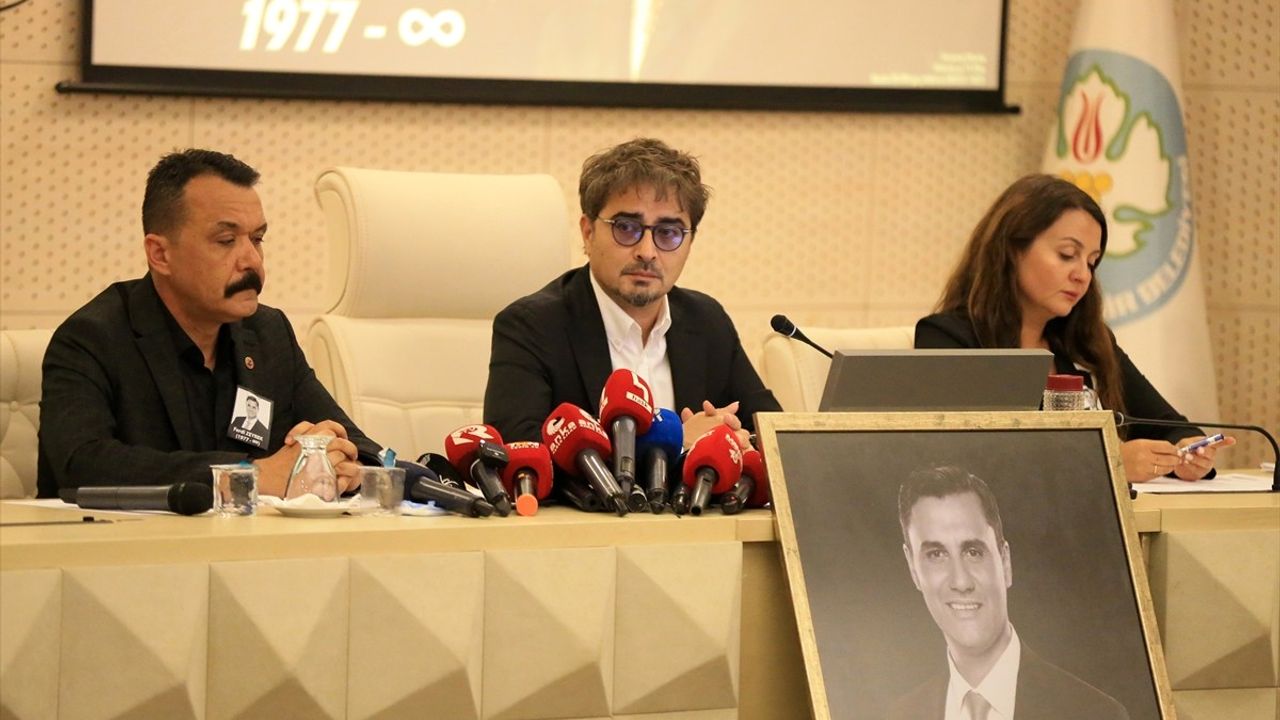 Manisa Büyükşehir Belediye Başkanlığına Besim Dutlulu Seçildi