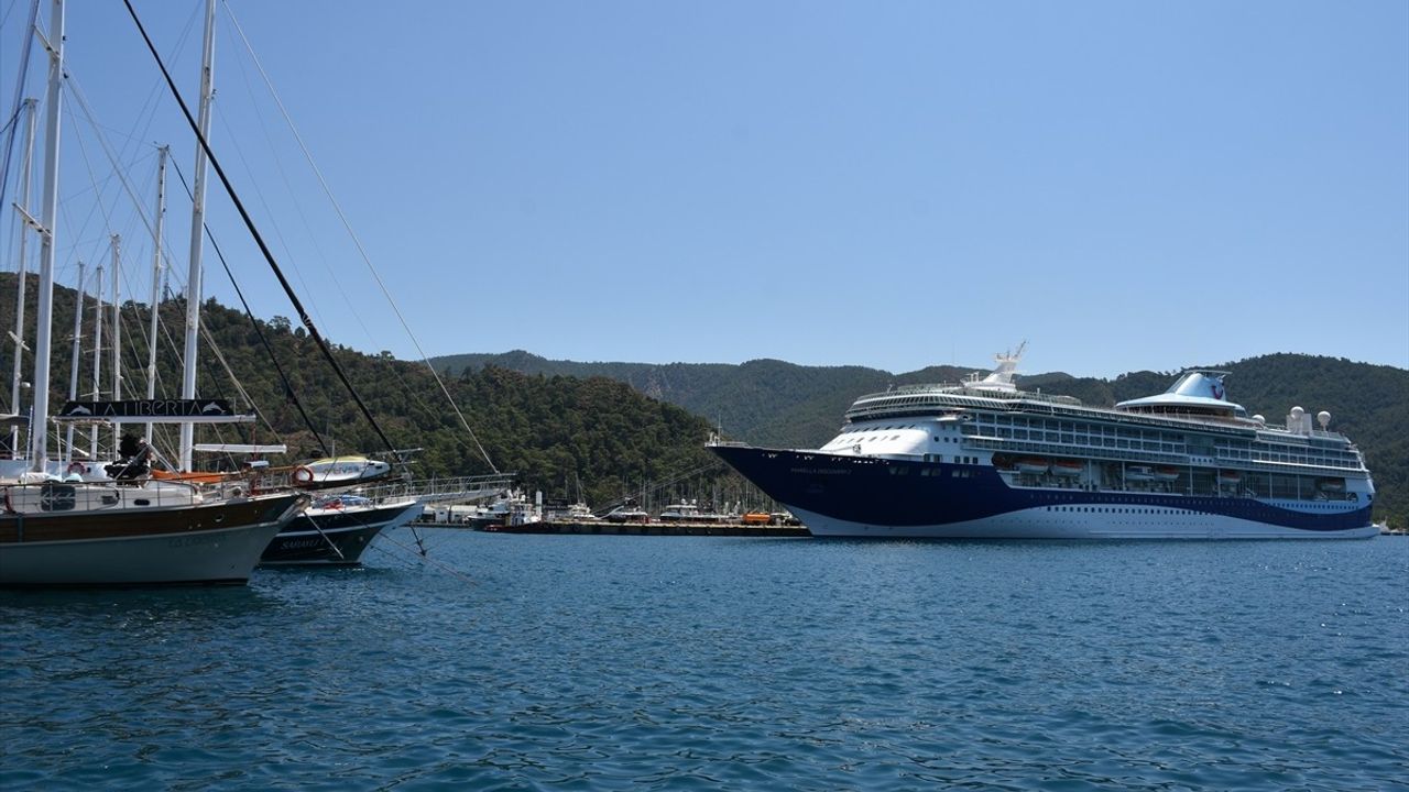 Marmaris'e 1797 Turistle Gelen Marella Discovery 2