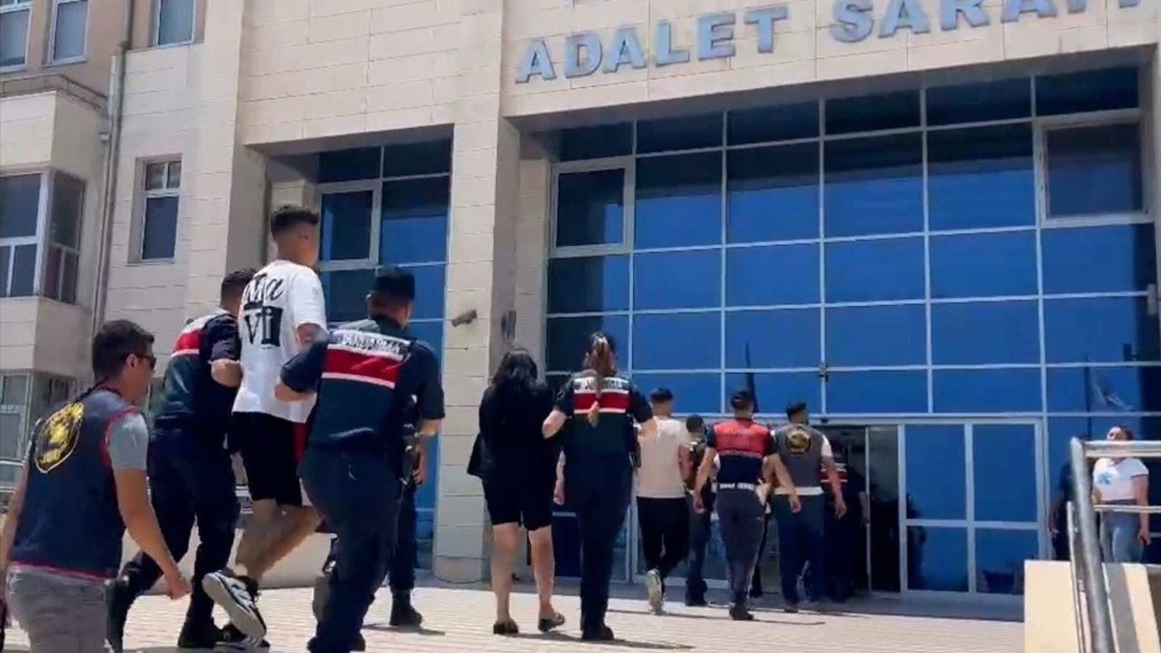 Mersin'de Silahlı Saldırı: İki Zanlı Tutuklandı