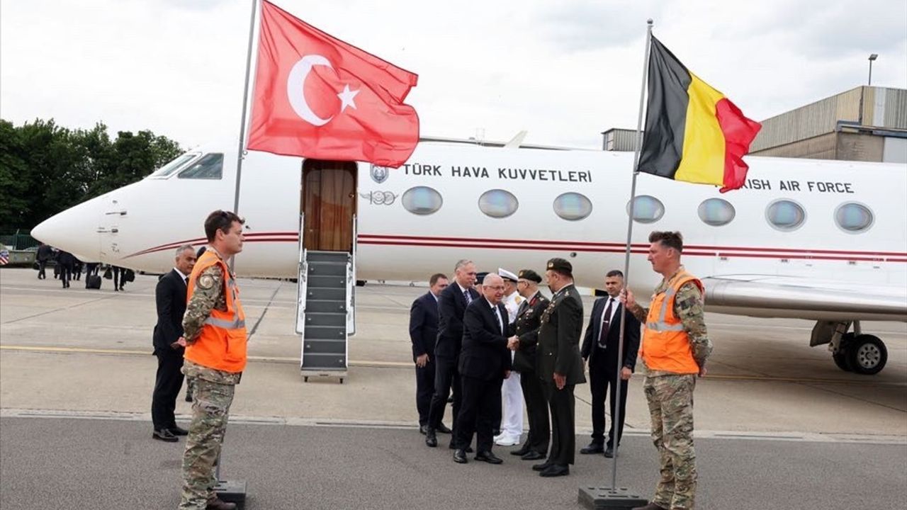 Milli Savunma Bakanı Güler, Brüksel'deki NATO Toplantısında