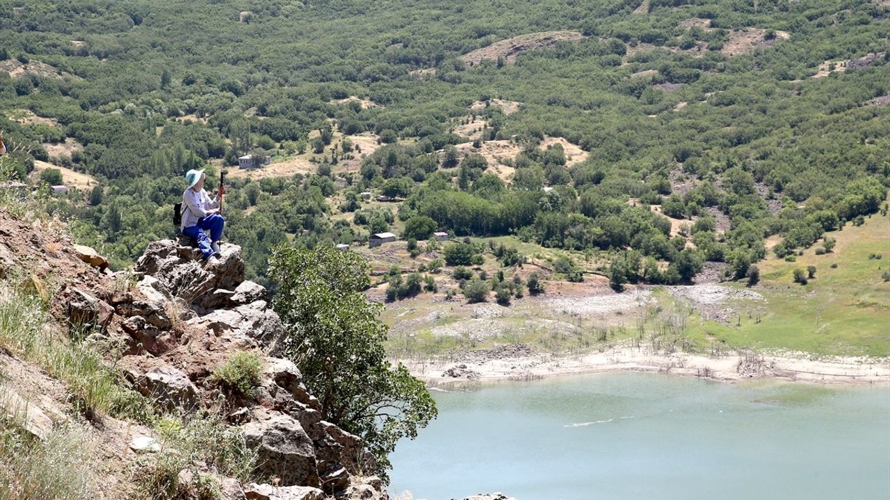 Muş'ta Doğa Yürüyüşü: Vali Çakır, Hareketli Yaşamı Teşvik Ediyor