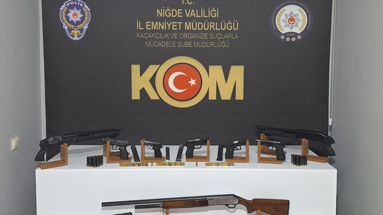 Niğde'de Ruhsatsız Silah Operasyonu