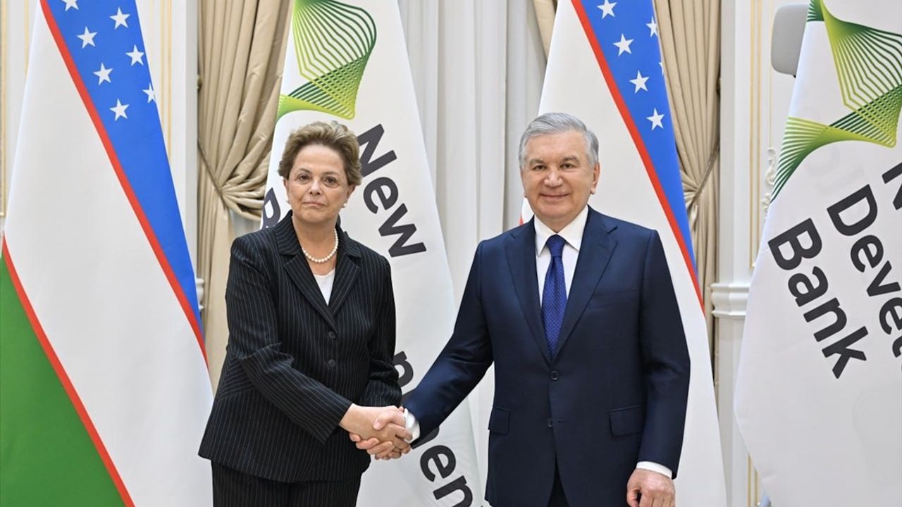 Özbekistan BRICS Yeni Kalkınma Bankası'na Katılıyor