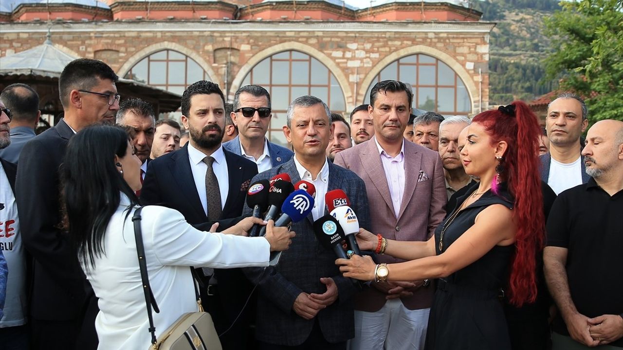 Özgür Özel, Bayramda Manisa'da Konuştu