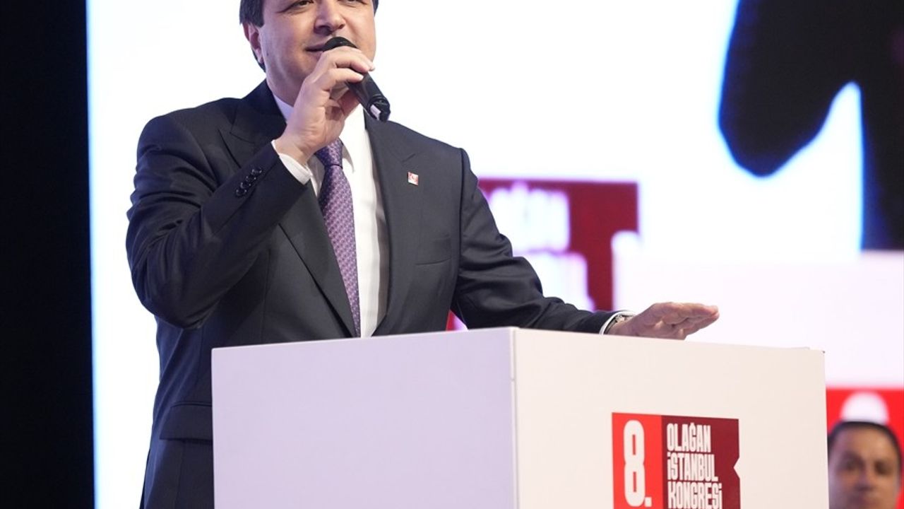 Saadet Partisi 8. Olağan İstanbul İl Kongresi Gerçekleşti