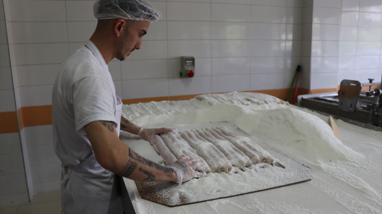 Safranbolu Lokum Üreticileri Kurban Bayramı'nda Çalışıyor