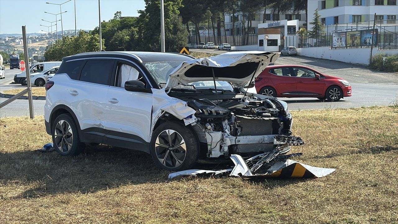 Samsun'da Trafik Kazası: 4 Yaralı