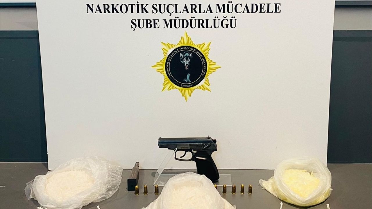 Samsun'da Uyuşturucu Operasyonu: 3 Gözaltı