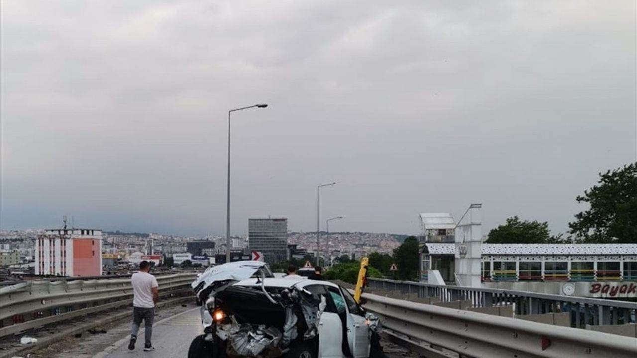 Samsun'daki Trafik Kazası: 5 Yaralı