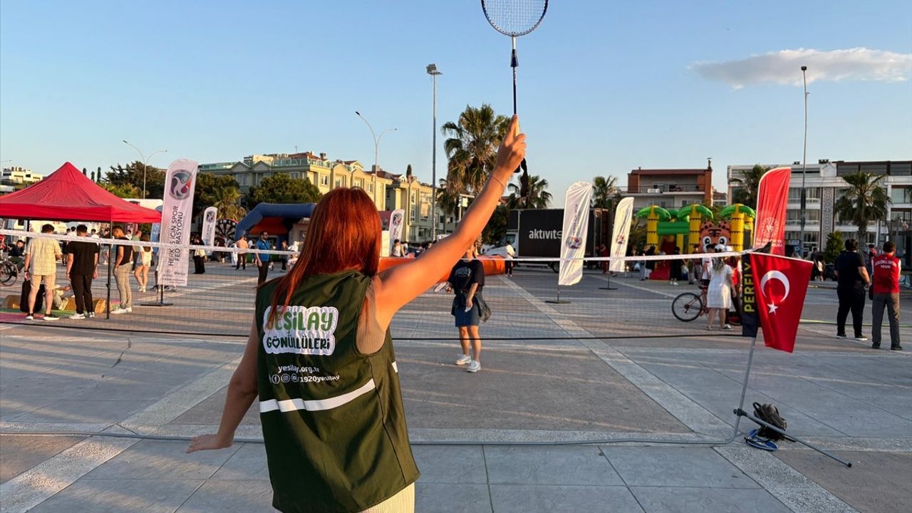 Samsun Gençlik ve Spor Festivali'nde Yeşilay Stant Açtı