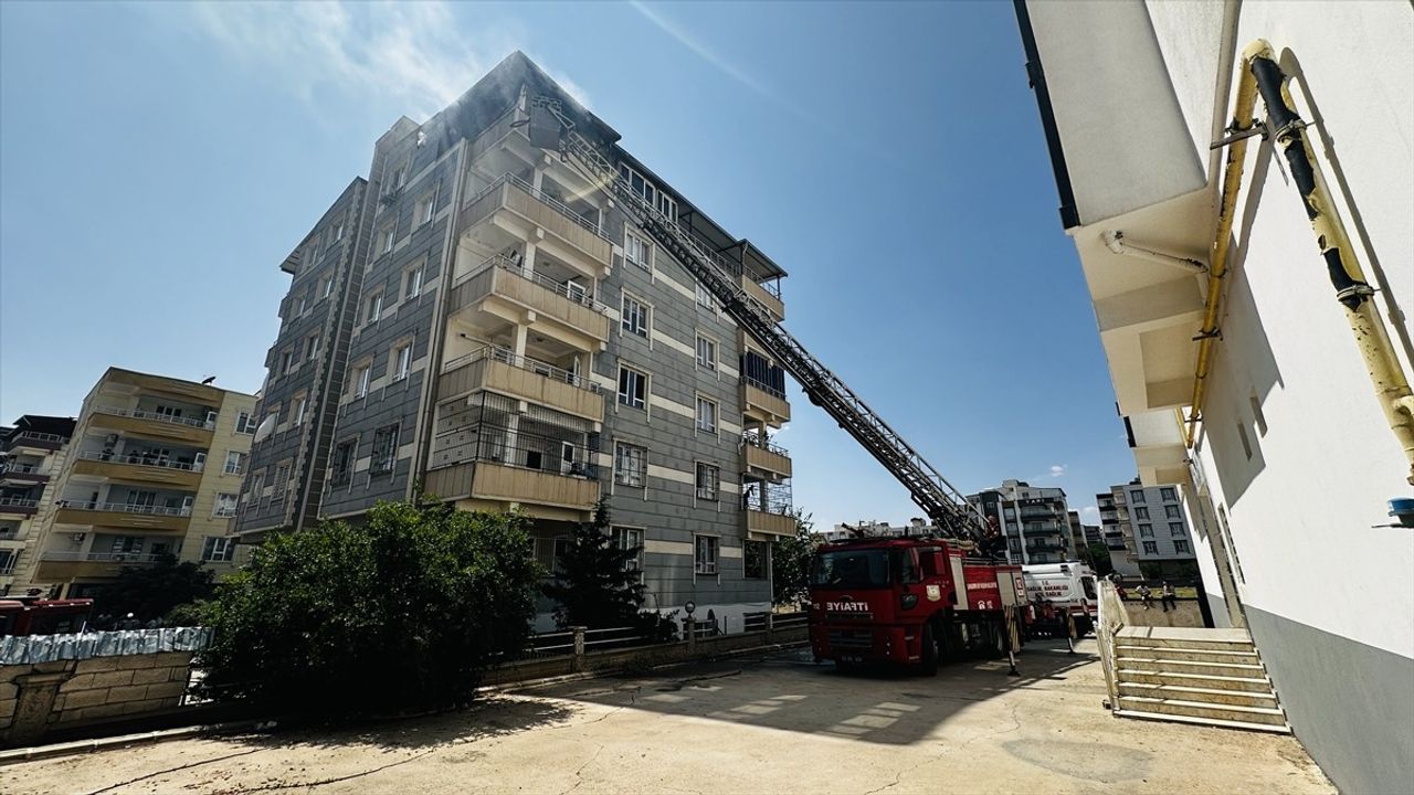 Şanlıurfa'da Dairede Yangın Çıktı