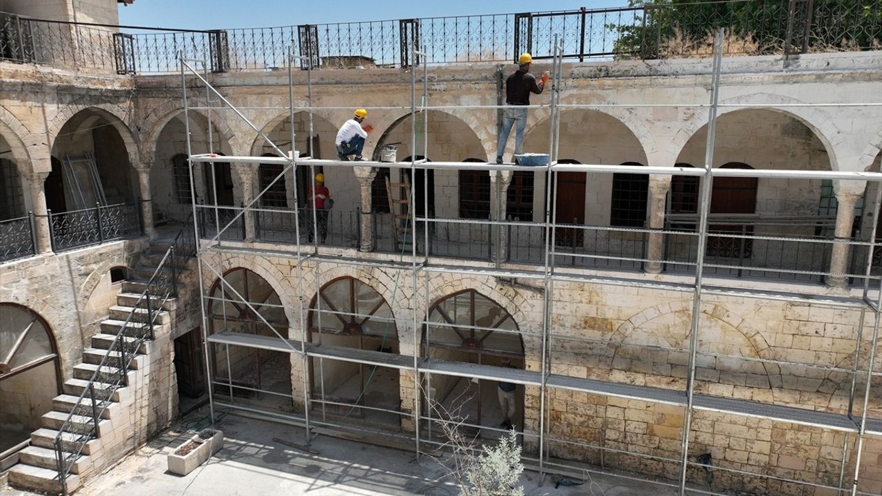 Şanlıurfa'daki Tarihi Barutçu Hanı Restorasyona Gidiyor