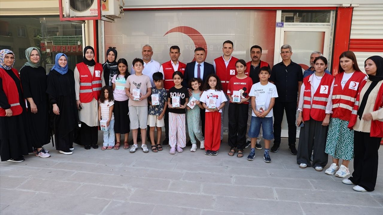 Şanlıurfa'dan Gazzeli Çocuklara Destek: Tiyatro Geliri Bağışlandı
