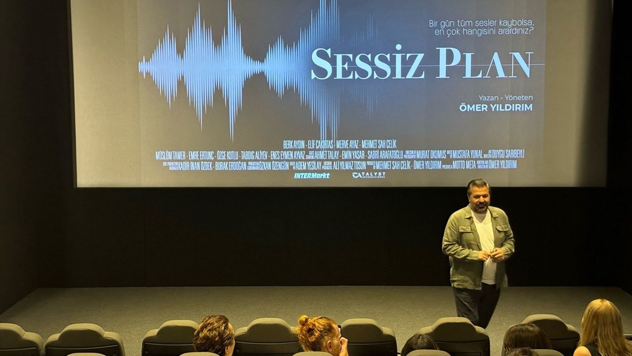 Sessiz Plan: Duygu Dolu Bir Kısa Film Gösterimi
